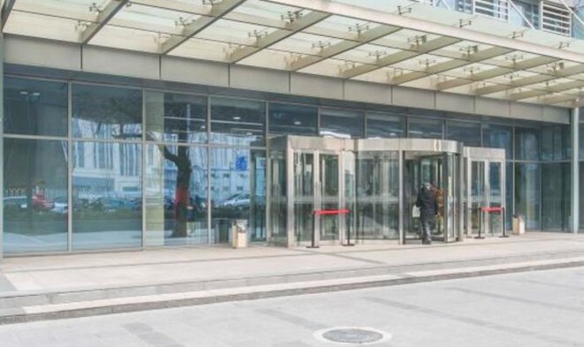 金泰国际大厦 开发商直租 010-58674996正门图